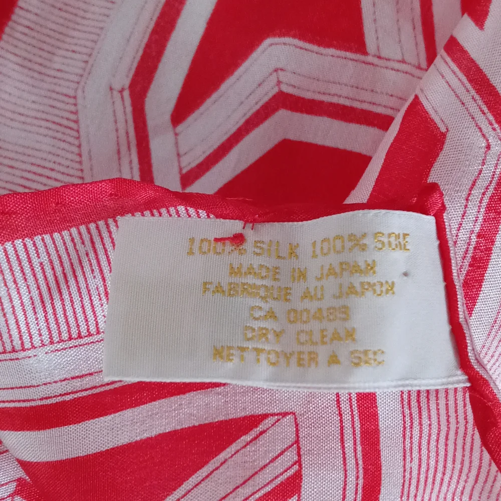 ❤VTG Elaine Gold❤ - Silk Scarf